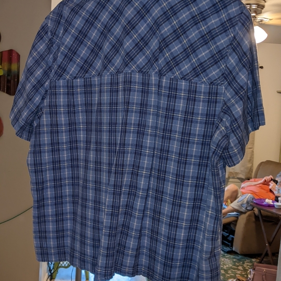 Shirt - Picture 2 of 2